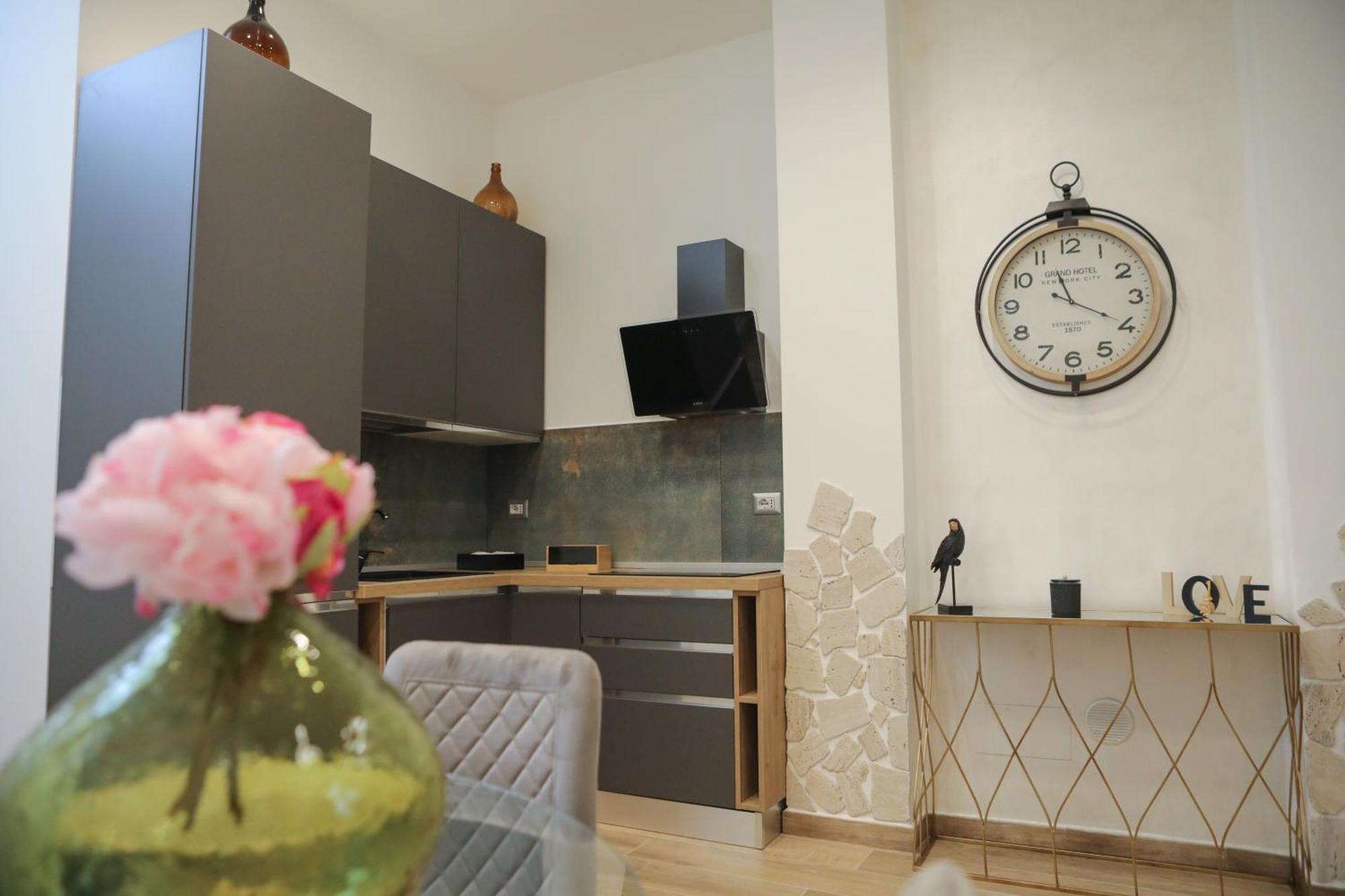 Luxury Regina 14 Apartment Bari Ngoại thất bức ảnh
