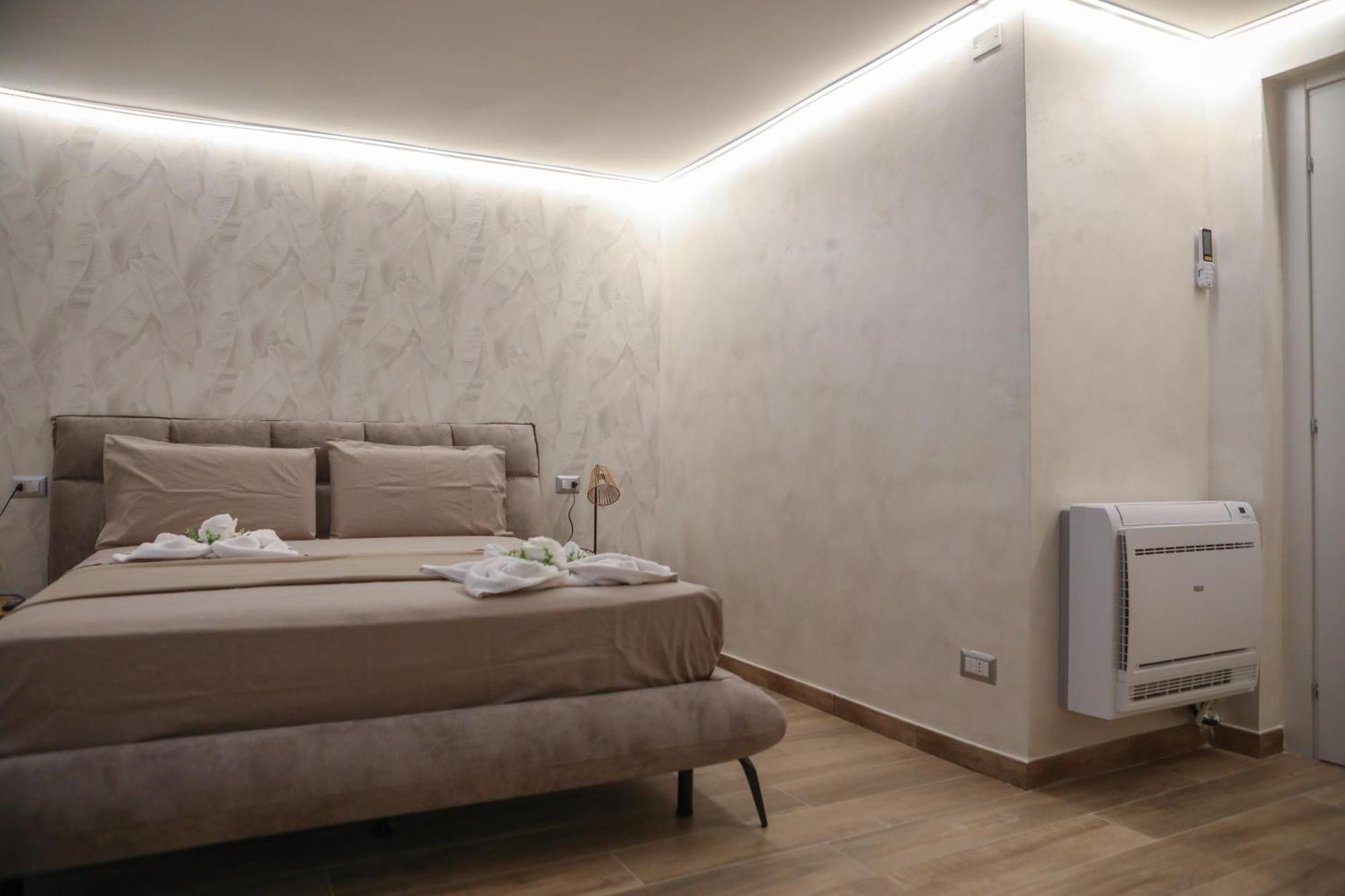 Luxury Regina 14 Apartment Bari Ngoại thất bức ảnh